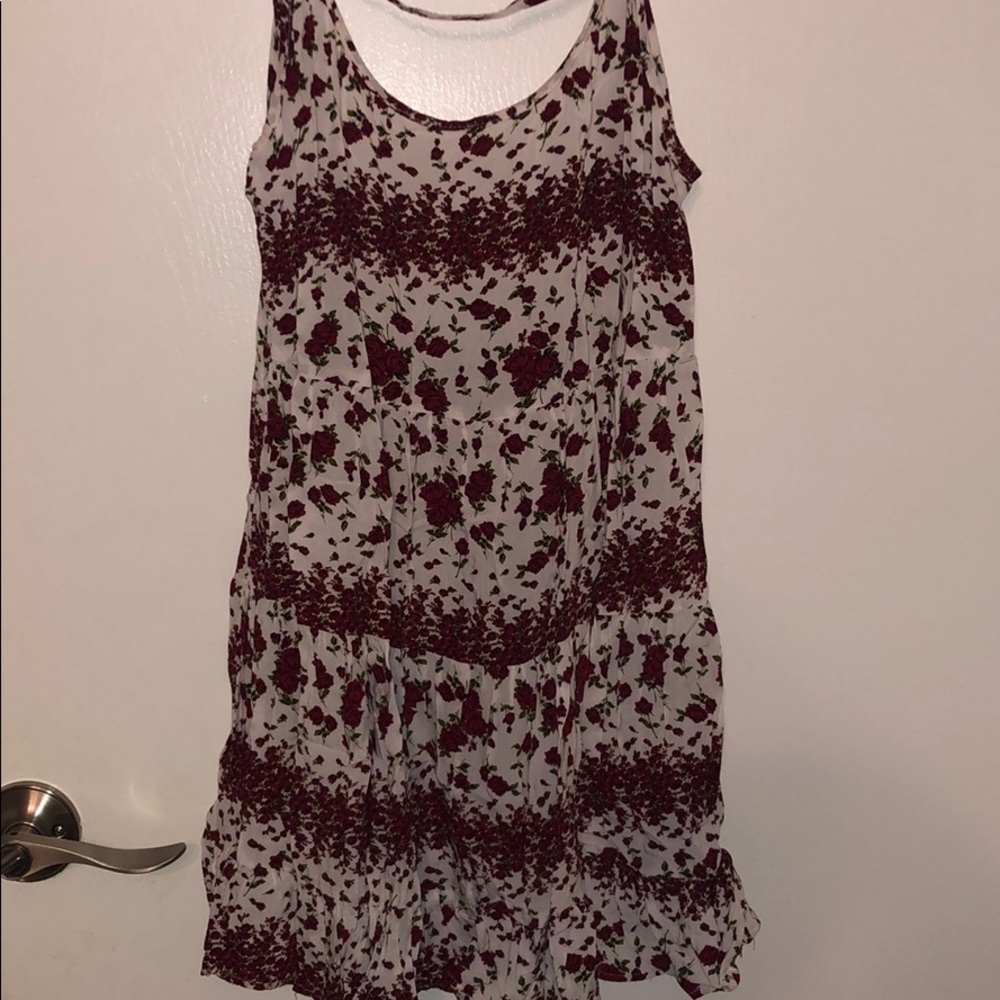 Dress - Picture 2 of 4
